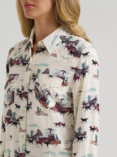 Women's Wrangler Bold Bucking Cowboy Sierra Snap Shirt