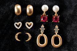 Blazin Roxx Earring's