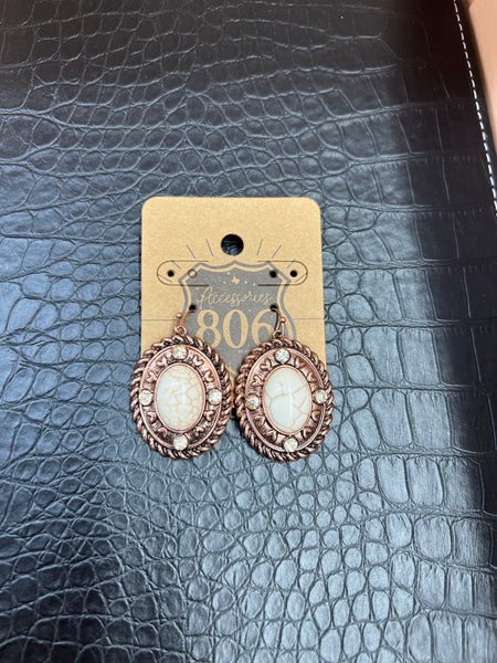 806 Assorted White Western Earrings